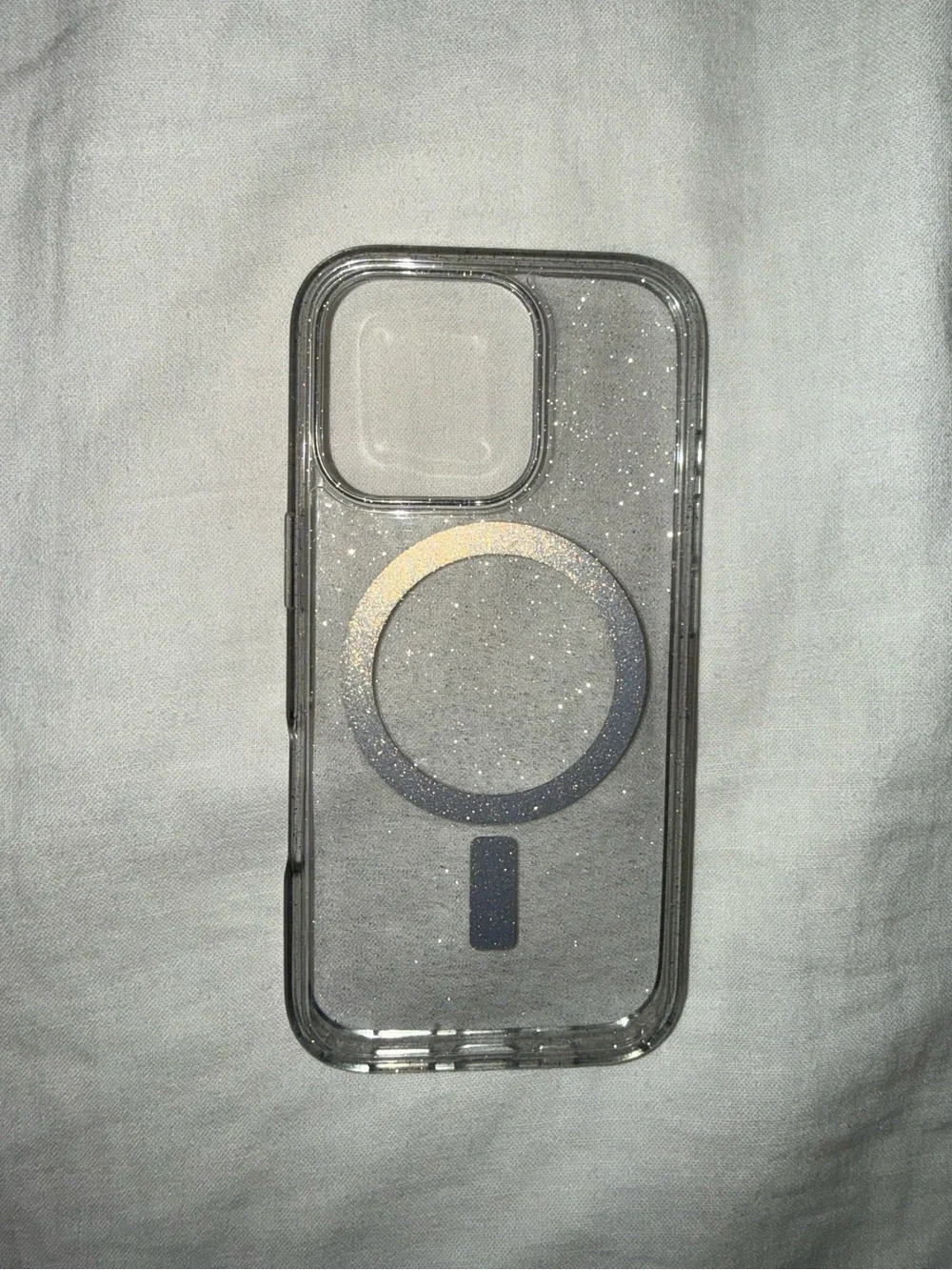 iPhone 16 Pro Glitter Case